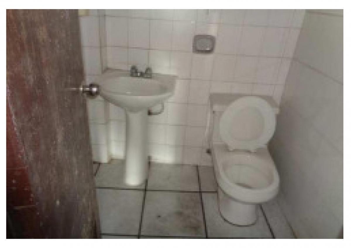 Local Comercial en Venta – Zona Estratégica de Quevedo, Los Ríos