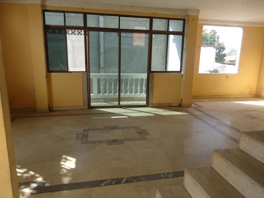 Terreno y edificación