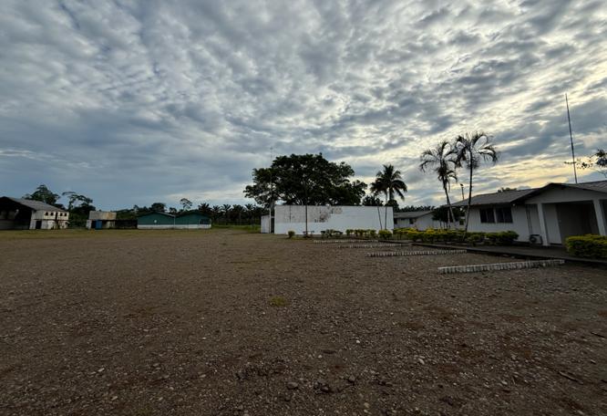 Campamento Petrolero En Venta Ubicado En Una Zona Rural - Industrial