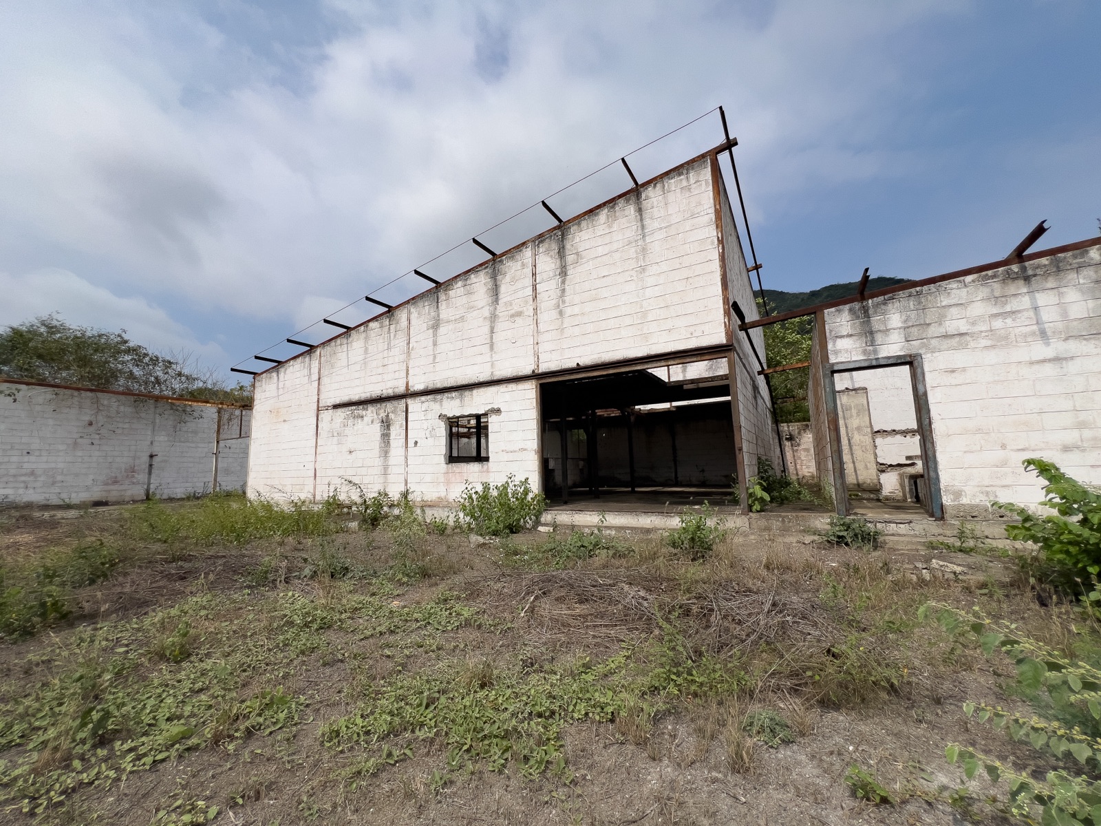 Venta de Terreno Rural en Montecristi