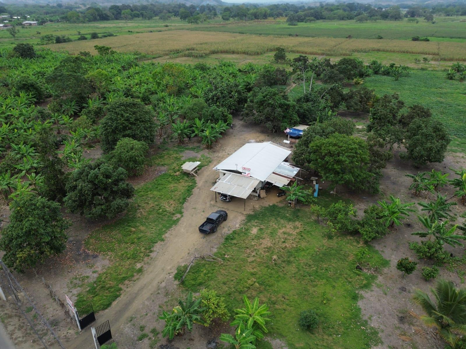 Venta de Terreno Urbano en Chone