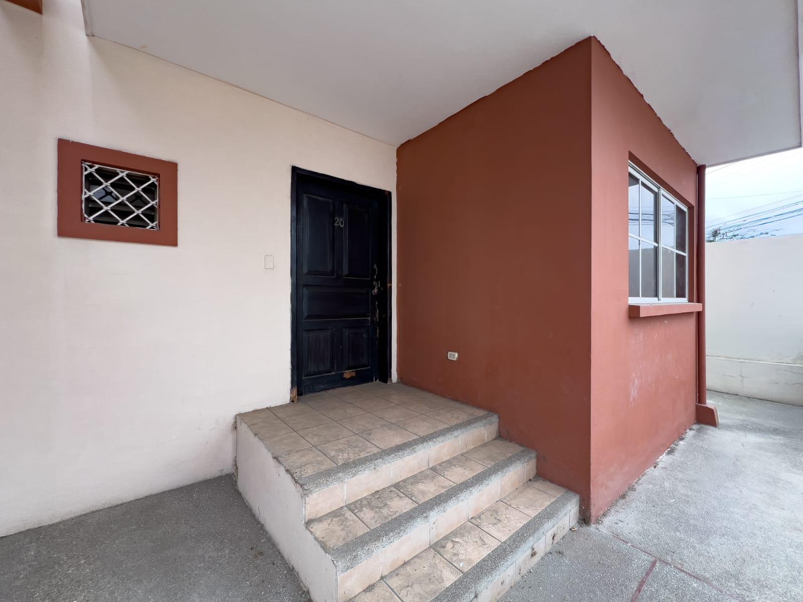 Casa en Venta, Conjunto Acacias II, Cdla Colinas de Rocafuerte, Manta