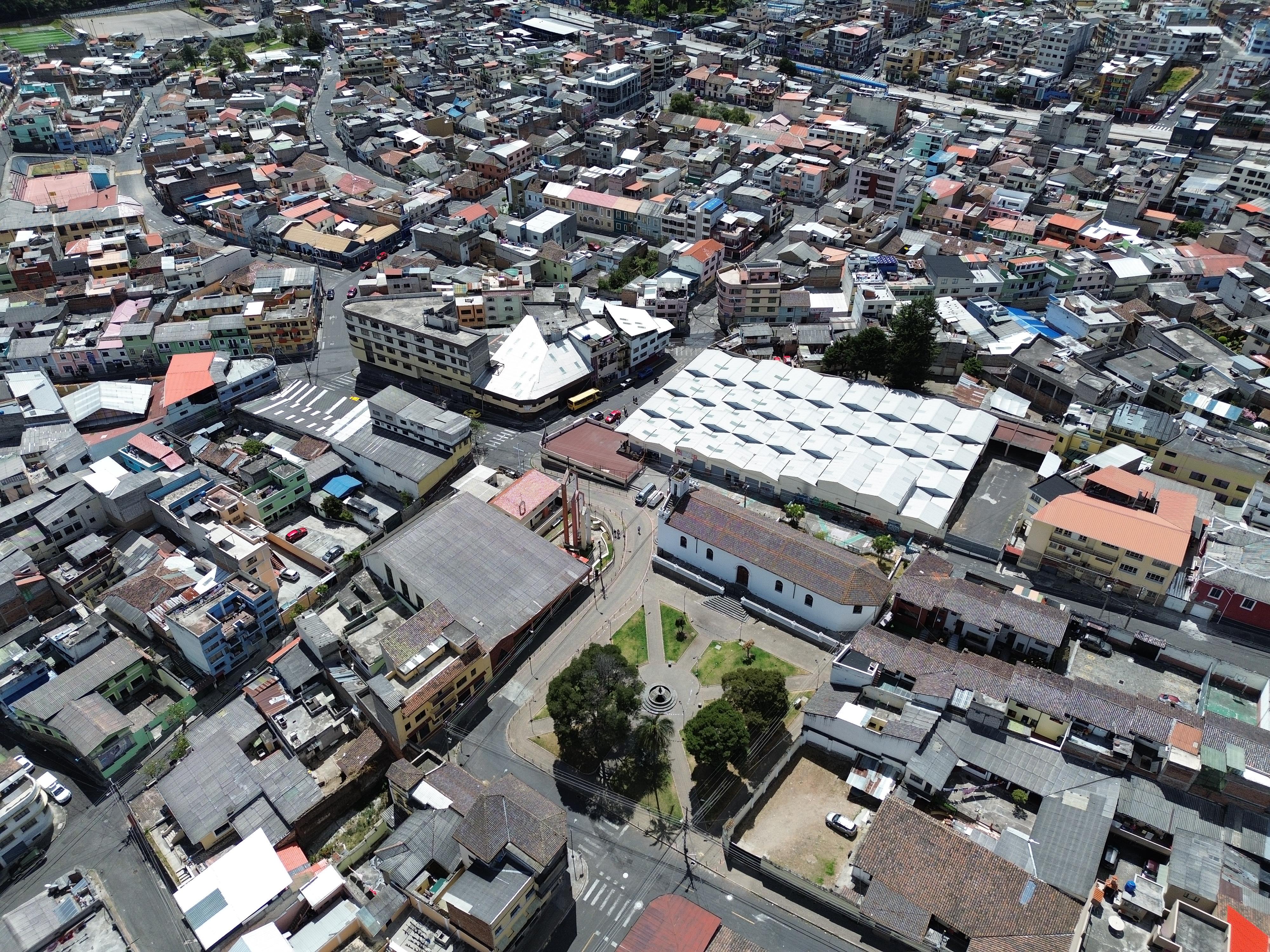 Galpón y Bodega de 340,40m2 Parroquia Chimbacalle En Los Andes