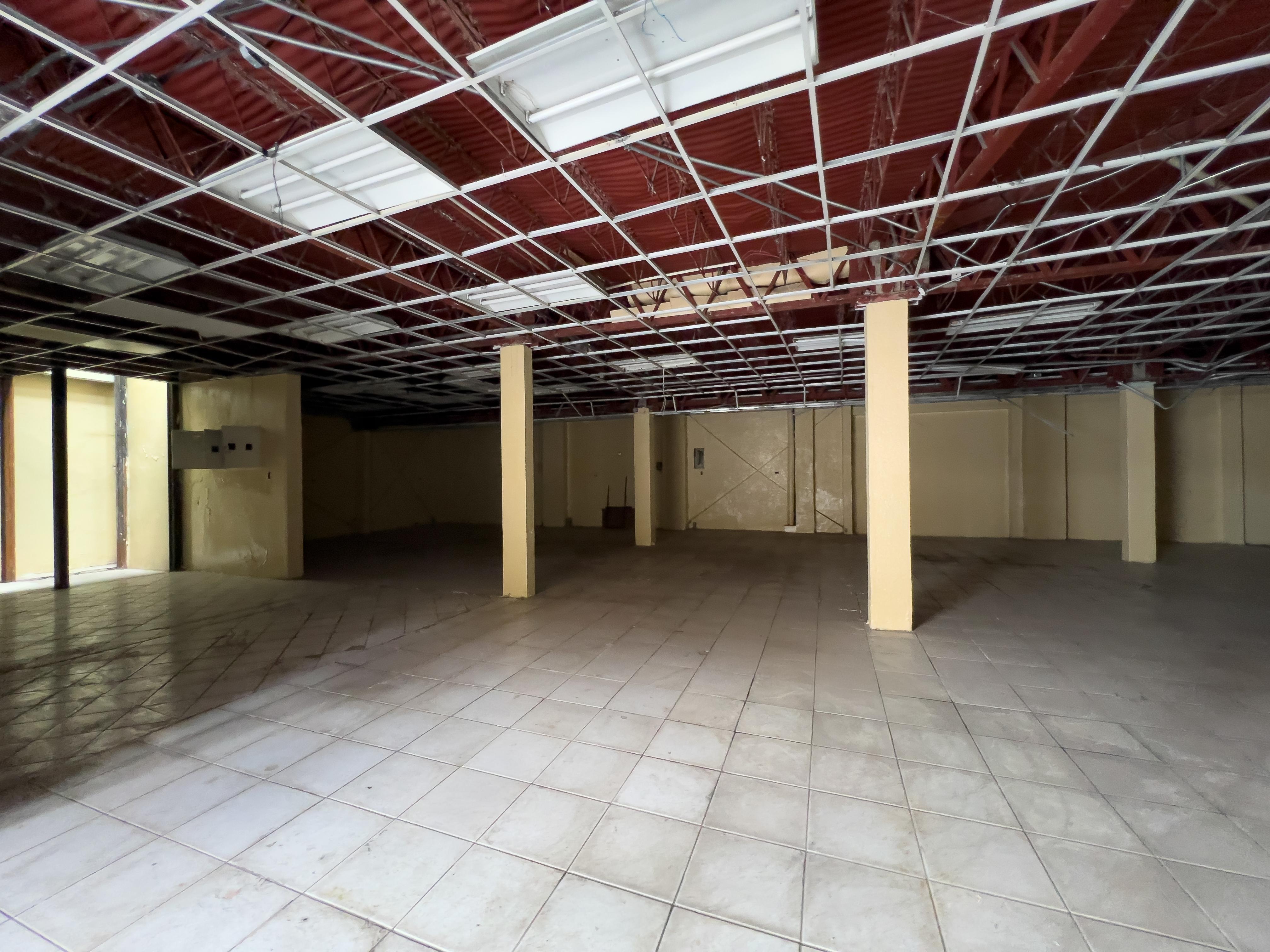 Galpón y Bodega de 340,40m2 Parroquia Chimbacalle En Los Andes
