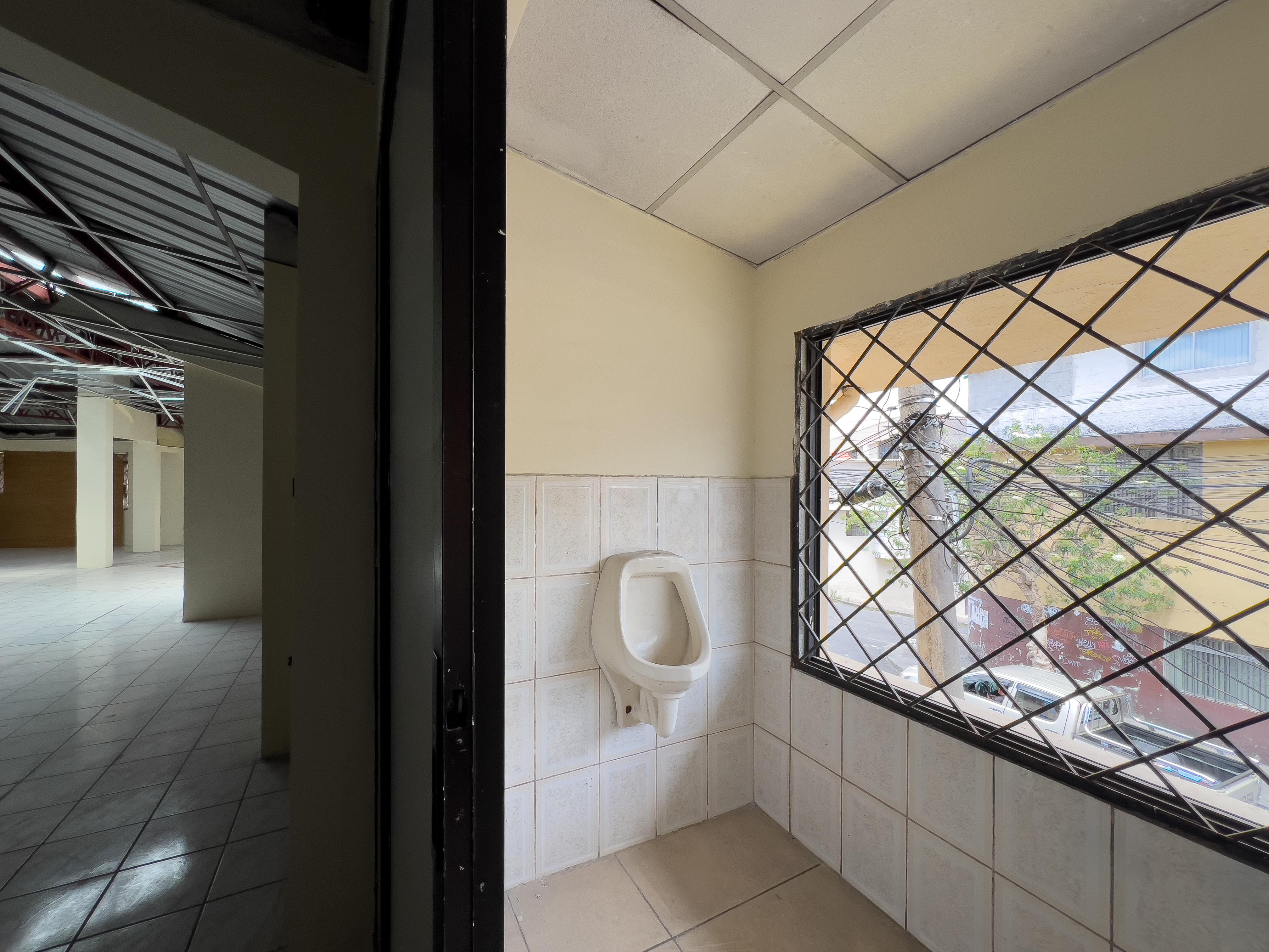 Galpón y Bodega de 340,40m2 Parroquia Chimbacalle En Los Andes