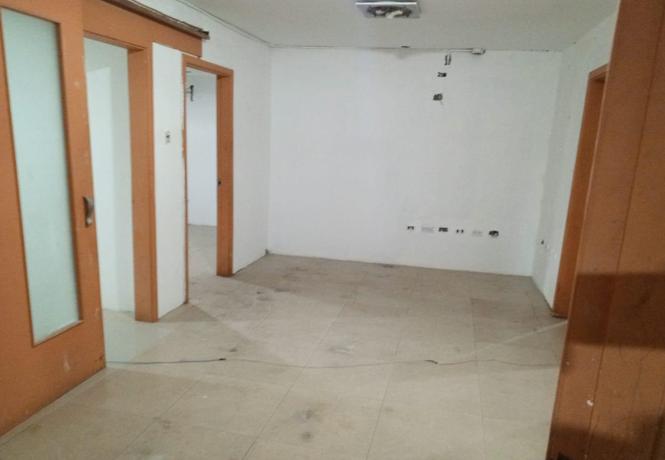 Edificio comercial en Machala