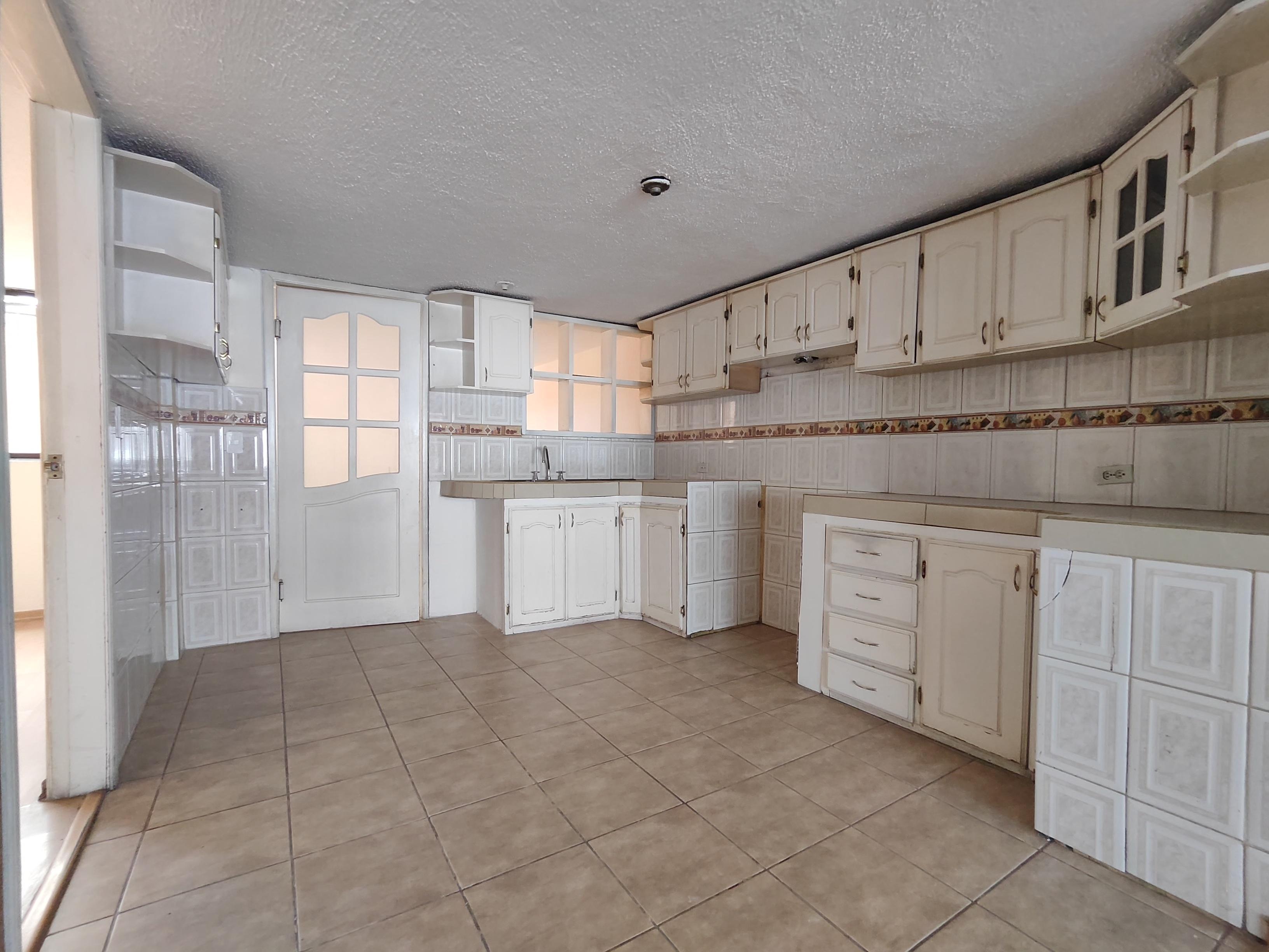 Venta Departamento  Dúplex en el Comite del Pueblo
