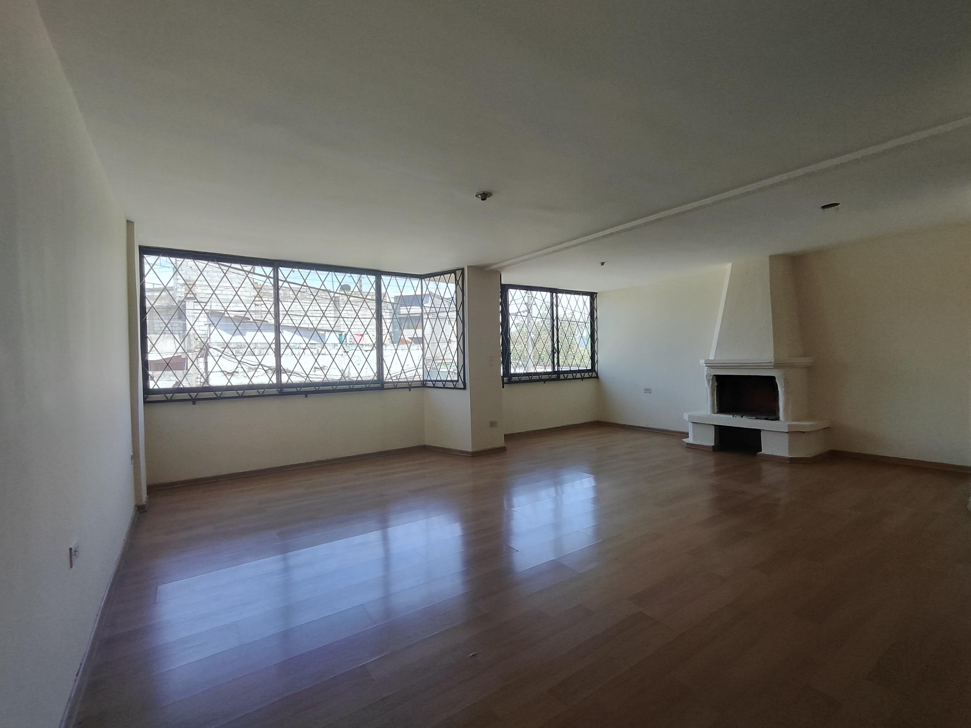 Venta Departamento  Dúplex en el Comite del Pueblo