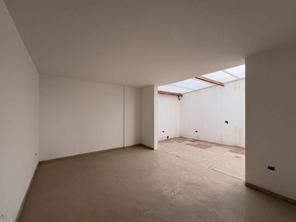 De Venta Hermosa Casa, Imbabura, Ciudad Atuntaqui.
