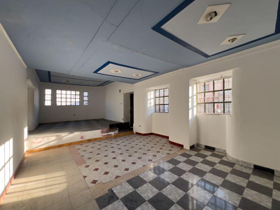 De Venta Hermosa Casa, Imbabura, Ciudad Atuntaqui.