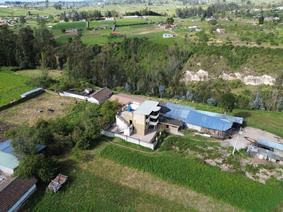 Casa en venta, camino público sector Cochaló Callate, Píllaro, Tungurahua