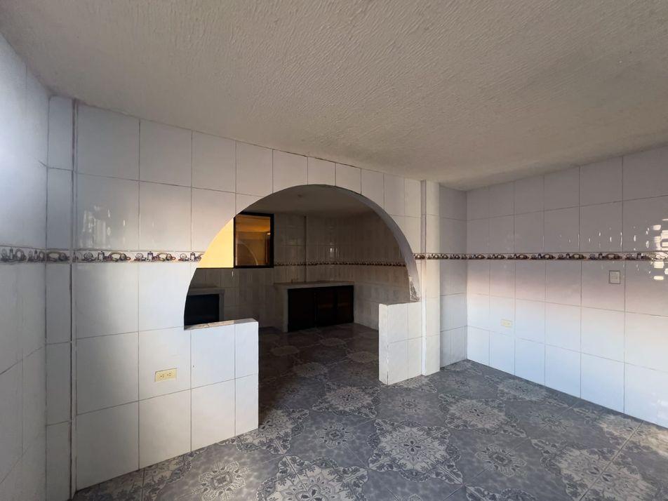 Casa en venta, camino público sector Cochaló Callate, Píllaro, Tungurahua
