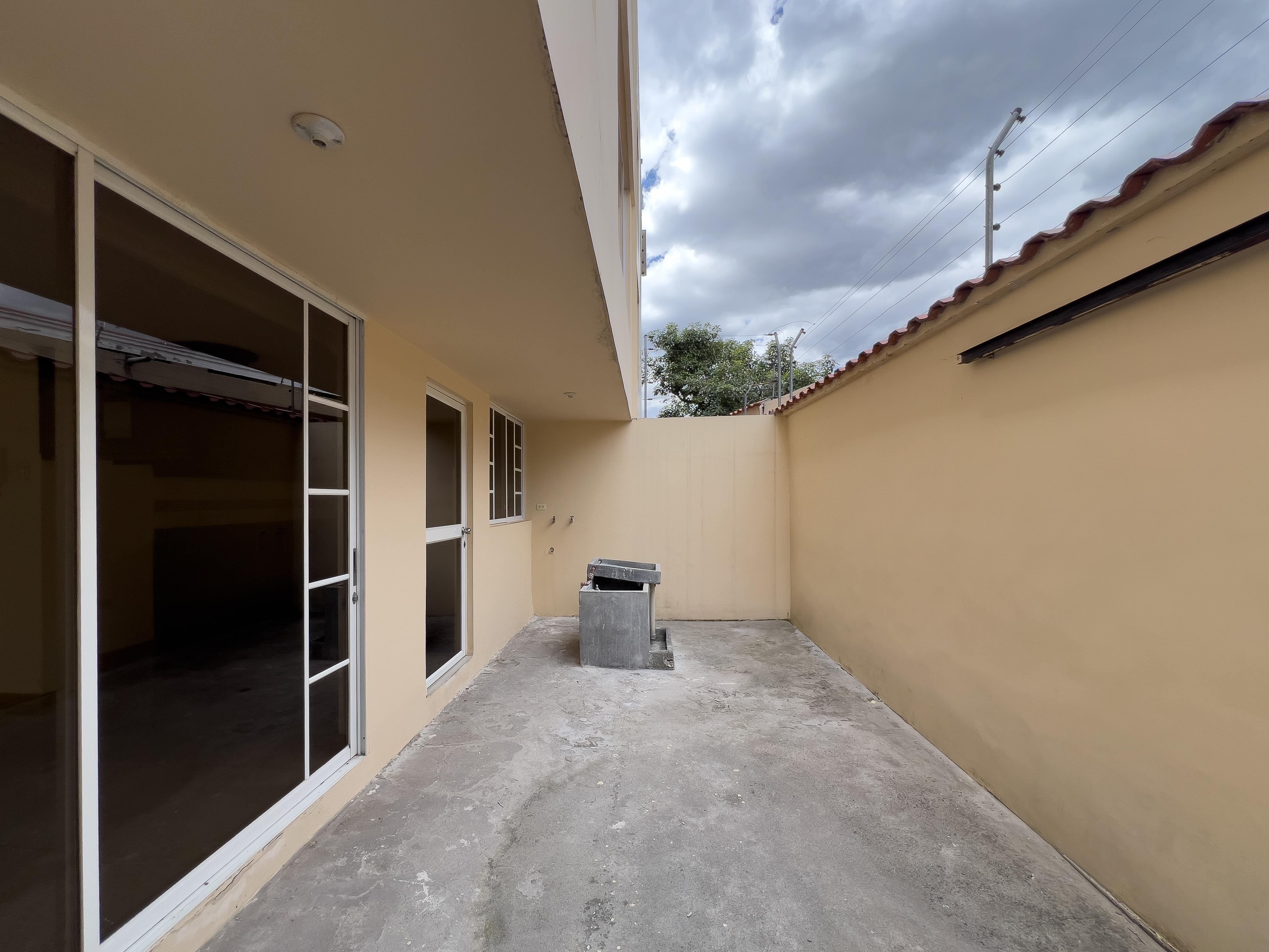 Casa en Venta en la Armenia, Conocoto