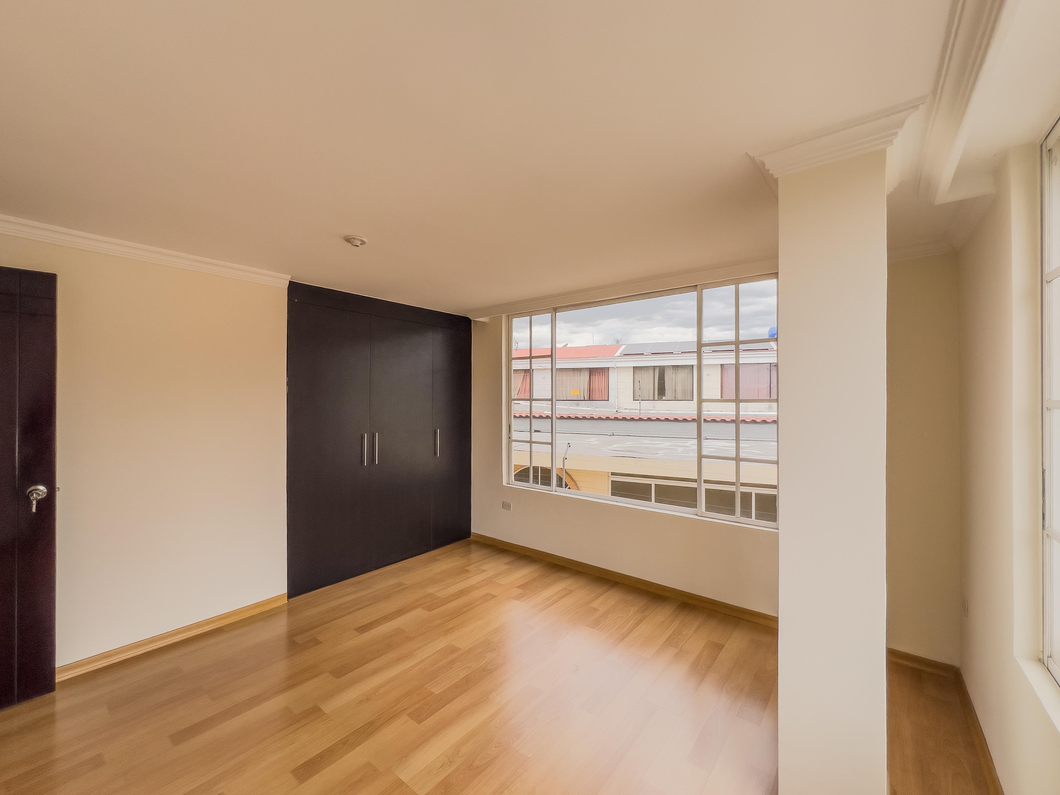 Casa en Venta en la Armenia, Conocoto