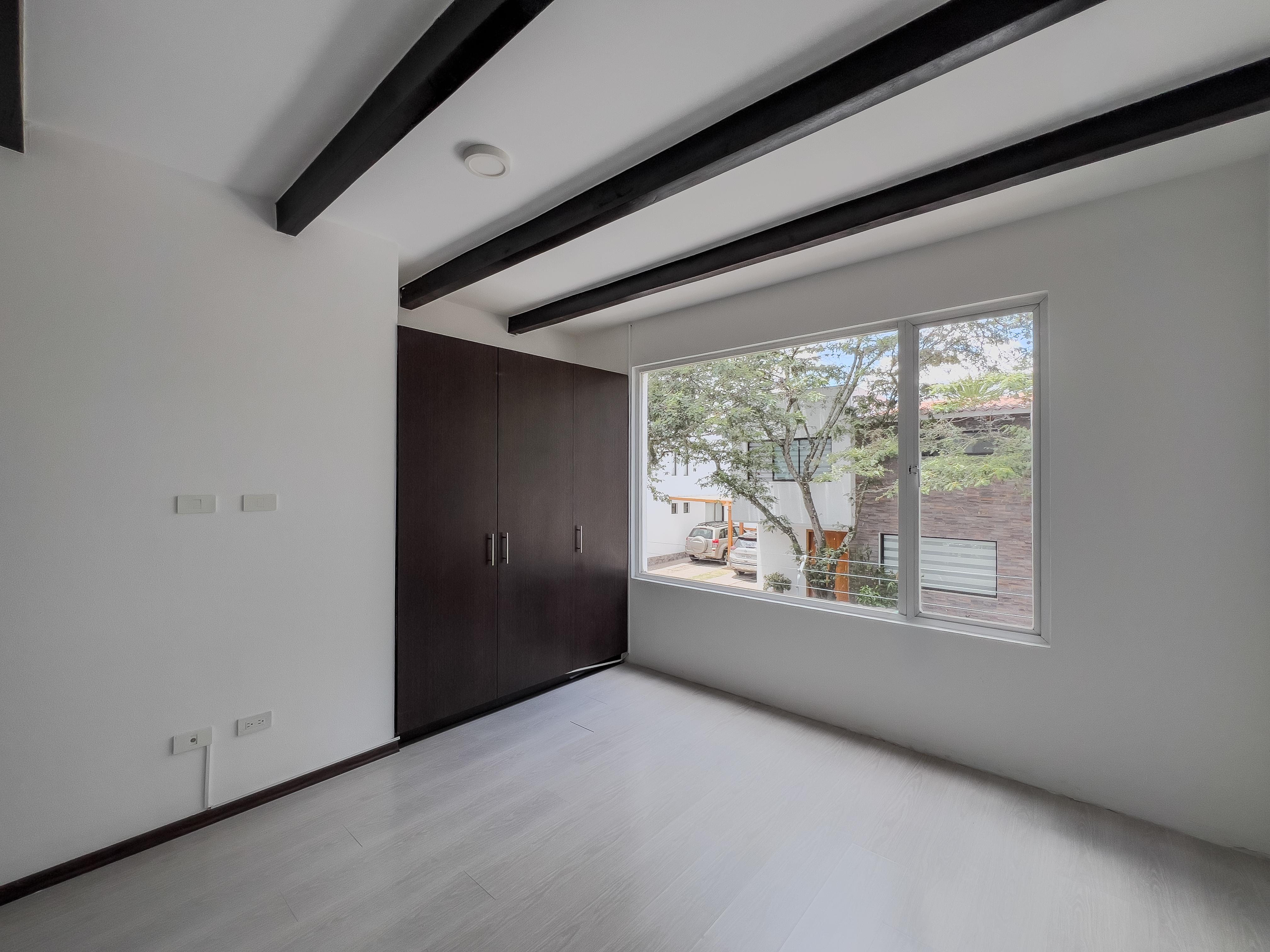 Casa en Tumbaco, Calle río Chiche