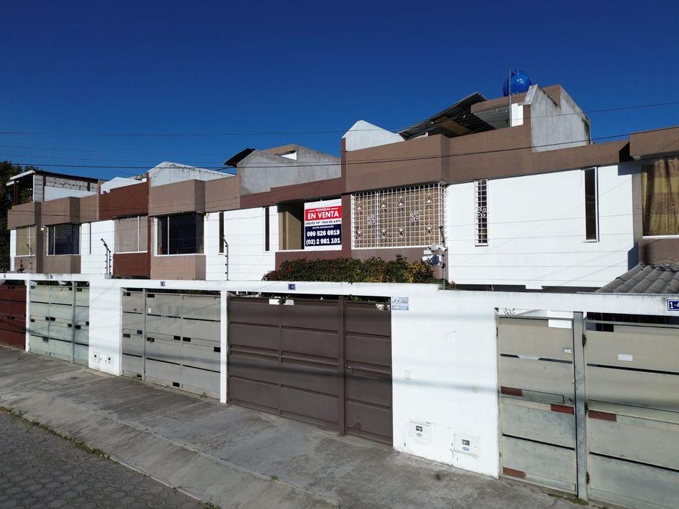 Casa En Venta, Aplica Crédito Vip 4.87%, Sector Huertos Familiares Azaya, Ibarra