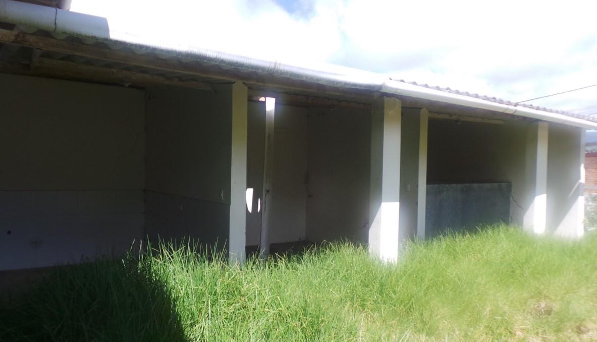 Casa en  Sector Tes Tolas, parroquia El Ángel , cantón Espejo Carchi - Espejo 499,59 m²