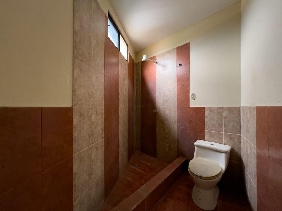 Vivienda Multifamiliar De Tres Niveles