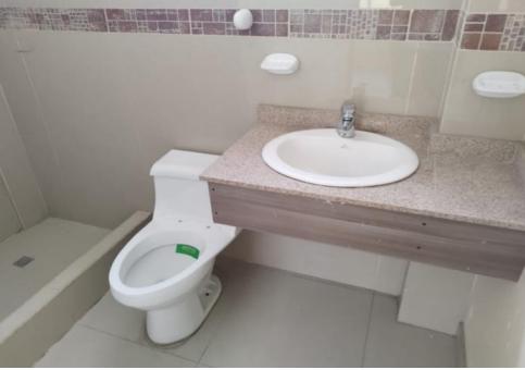 Vivienda Unifamiliar De 3 Pisos, En Venta, En San José De Morán