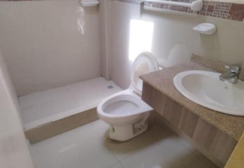 Vivienda Unifamiliar De 3 Pisos, En Venta, En San José De Morán