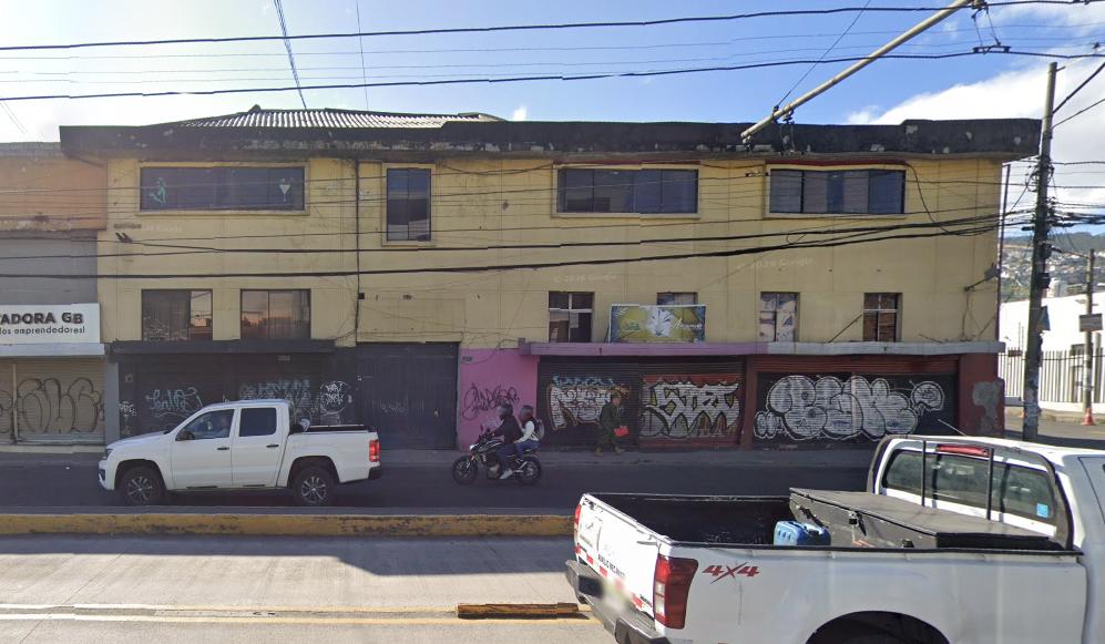 Local Comercial, Oficina Y Vivienda