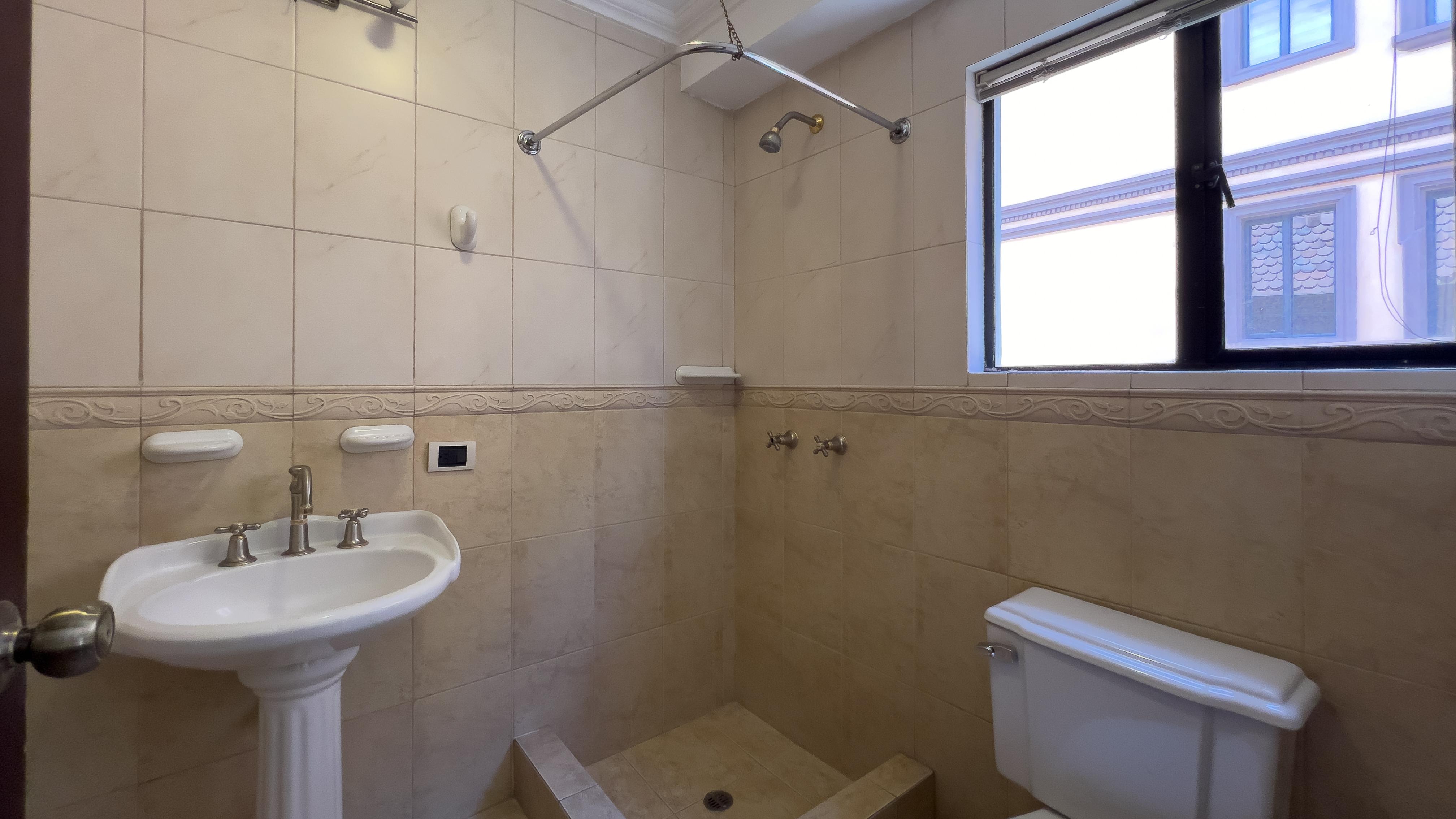 Departamento con balcón y terraza privada en La República del Salvador