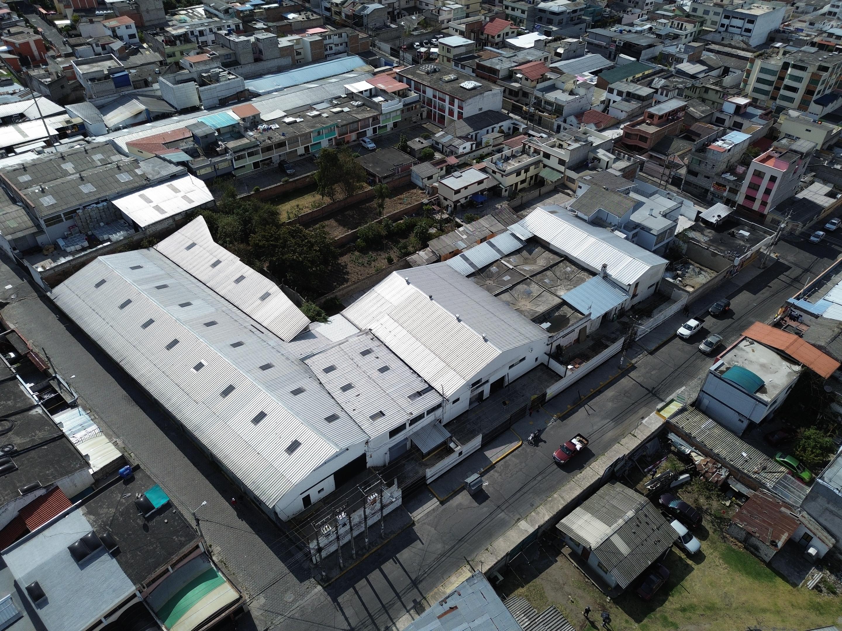 Local Comercial, Galpón y Bodega Sector La Delicia