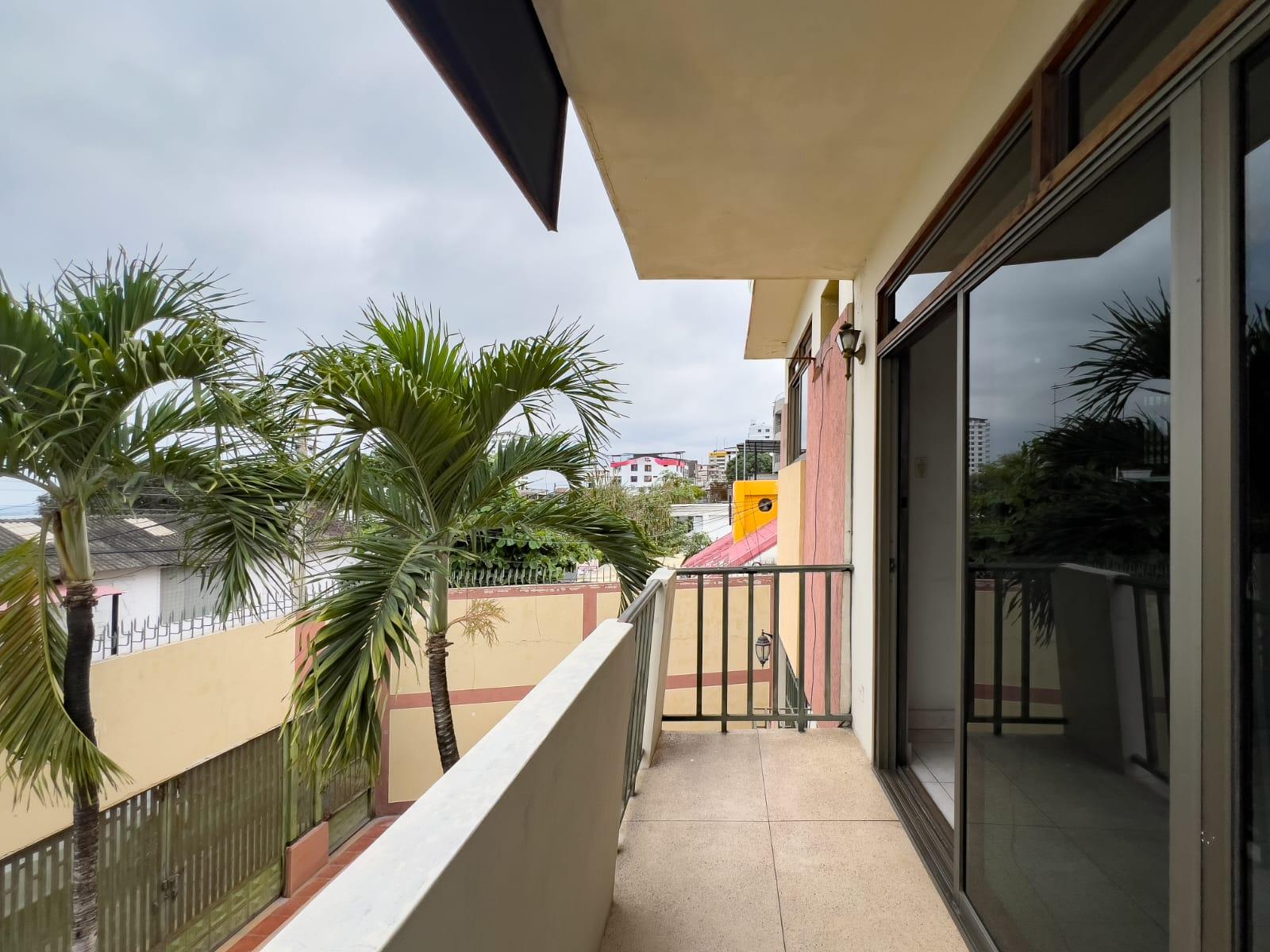 Venta de Casa Unifamiliar en Manta