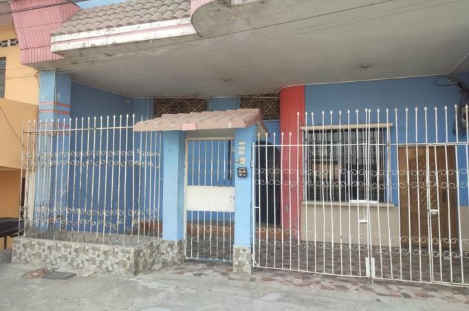 Casa Multifamiliar en Lomas de Sargentillo