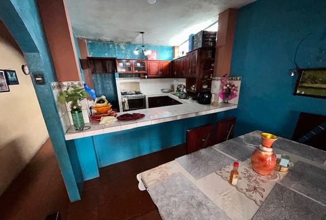 Casa Multifamiliar en Lomas de Sargentillo