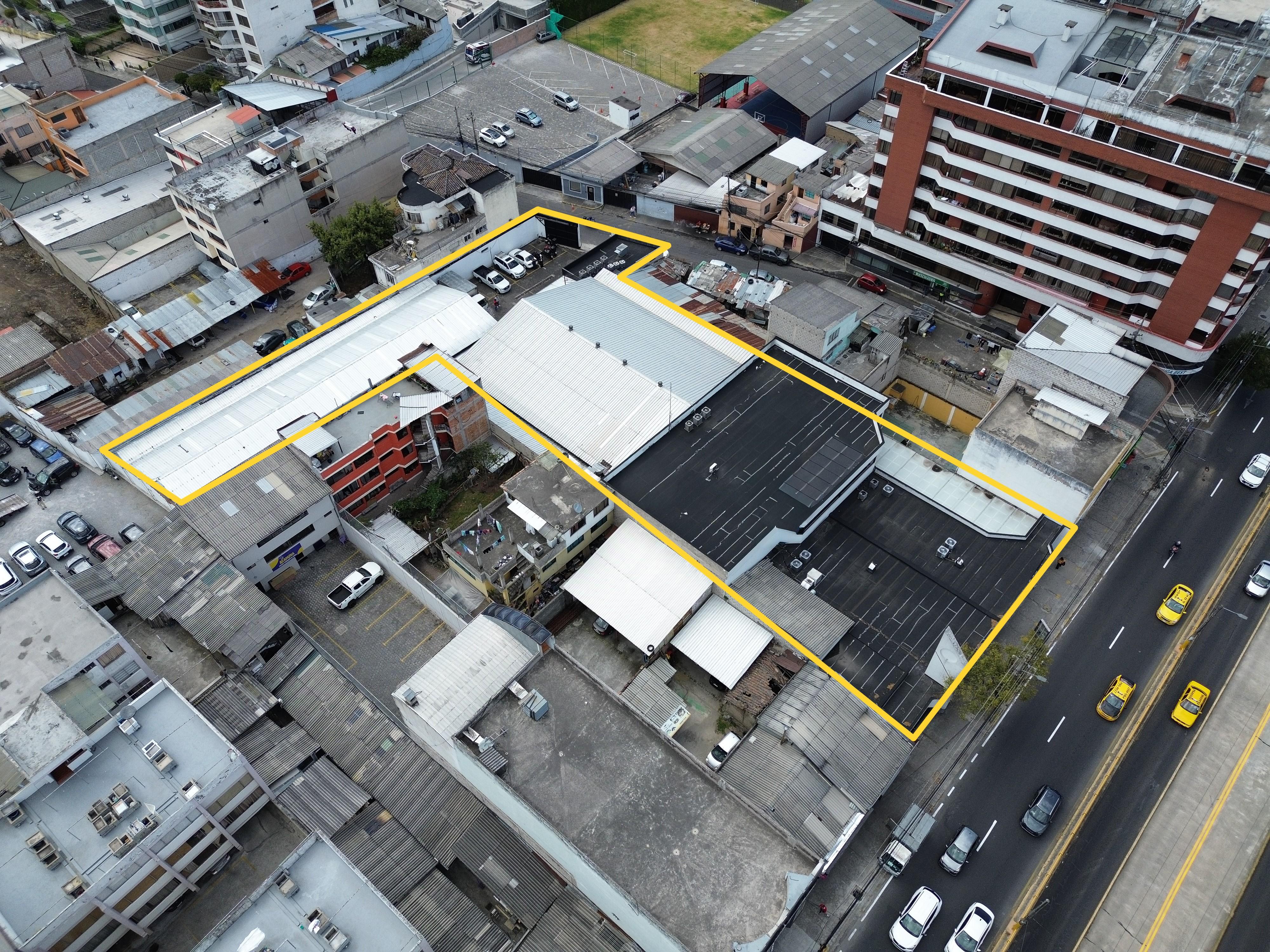 Oficina en venta en Av. 10 de Agosto N37-99 y Barón de Carondelet, Quito