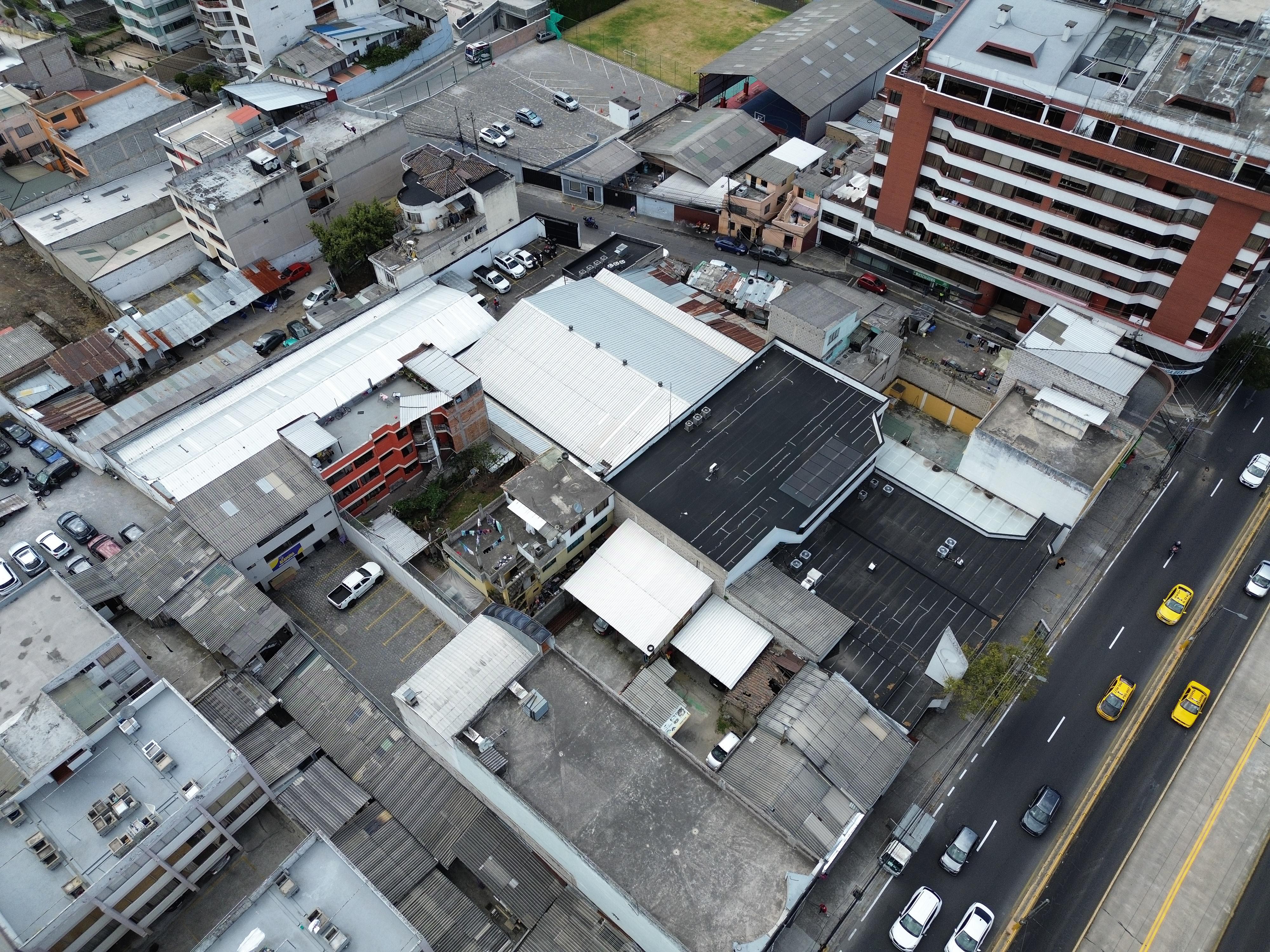 Oficina en venta en Av. 10 de Agosto N37-99 y Barón de Carondelet, Quito