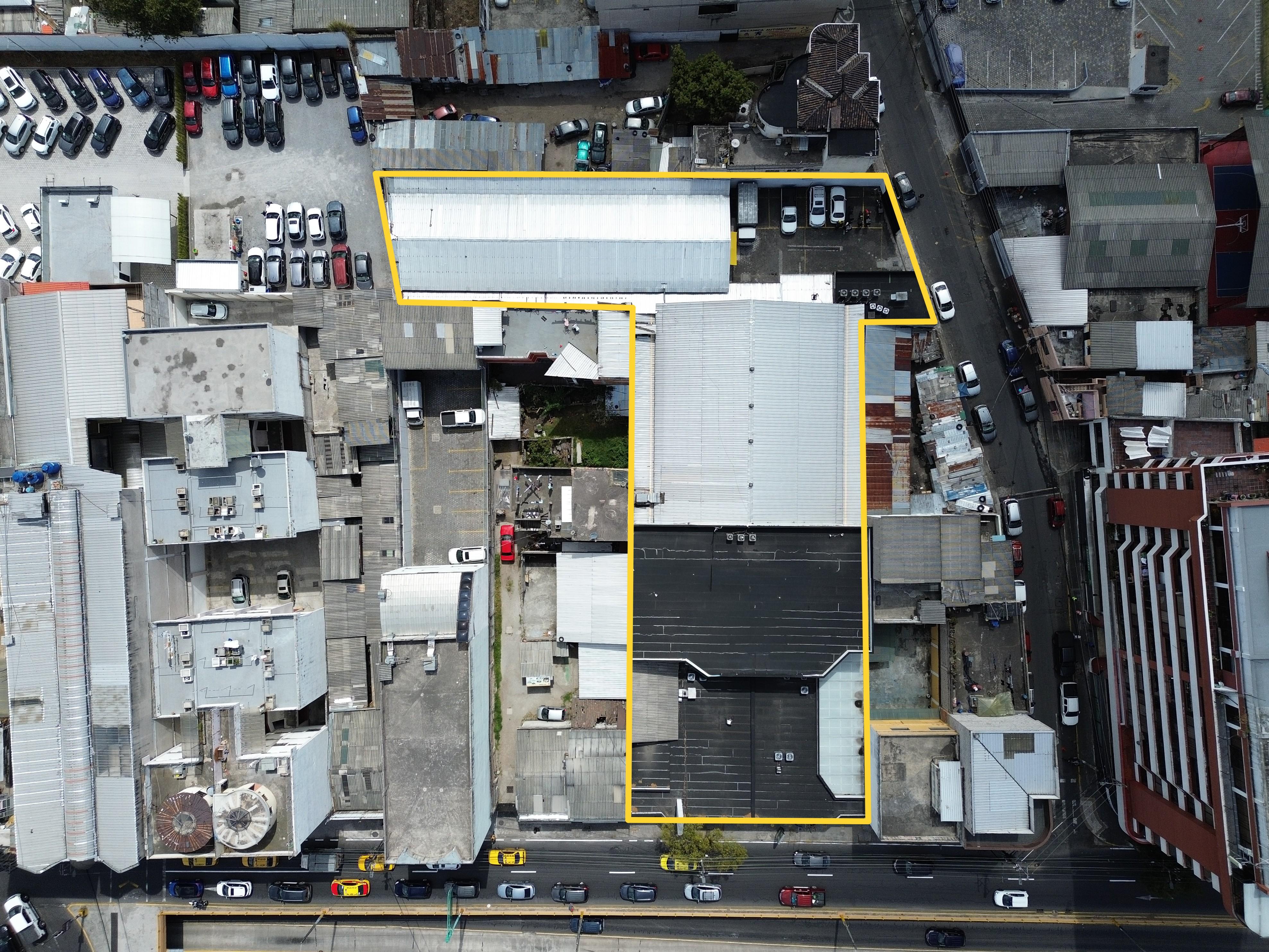 Oficina en venta en Av. 10 de Agosto N37-99 y Barón de Carondelet, Quito