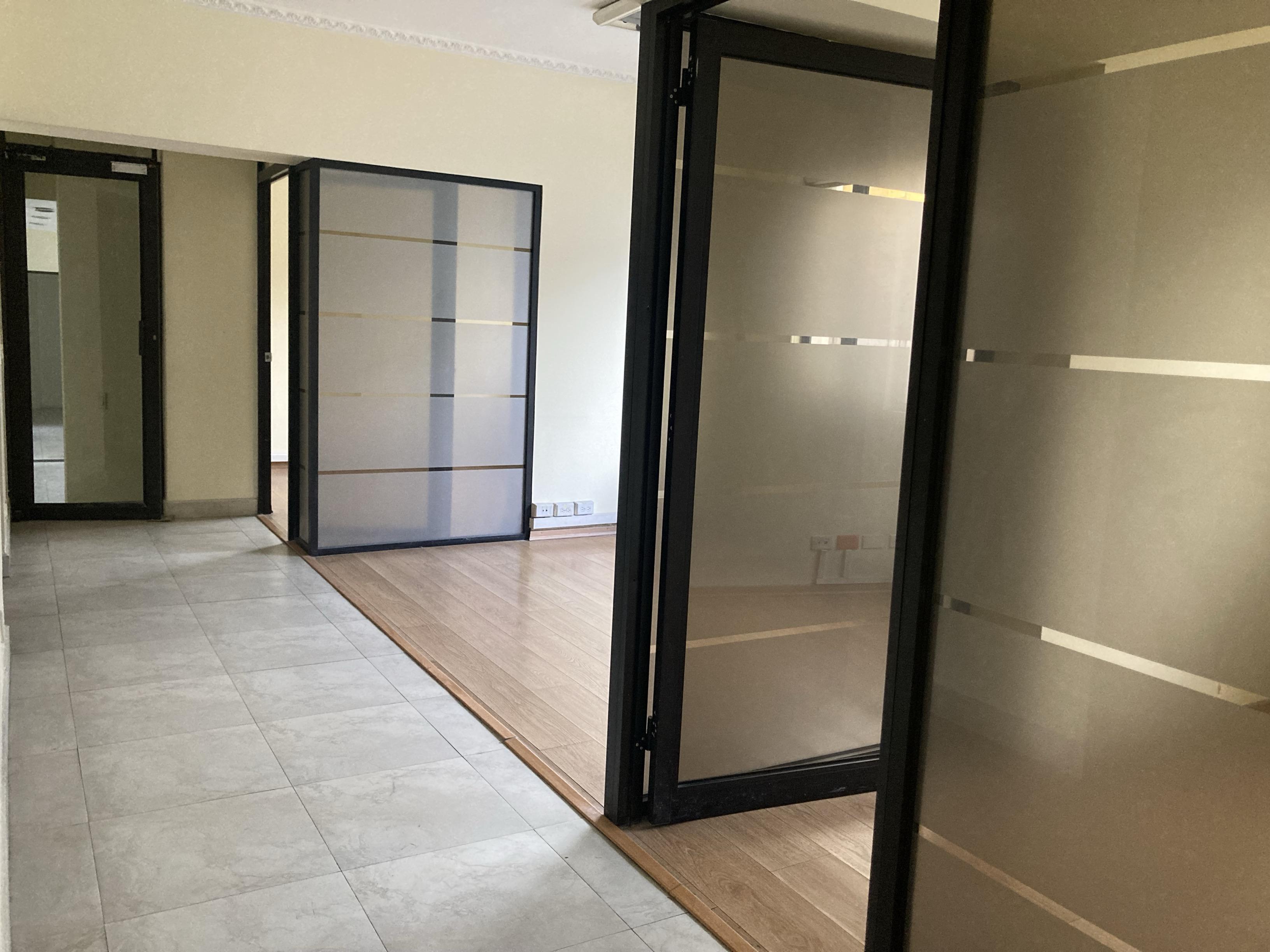 Local Comercial en venta en la Av. La Coruña