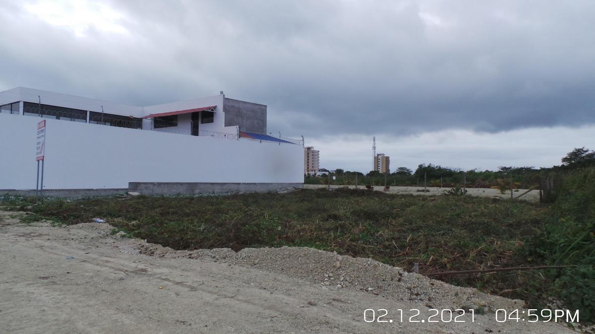 Terreno en venta en sector Castelnuovo, Parroquia Atacames Esmeraldas.