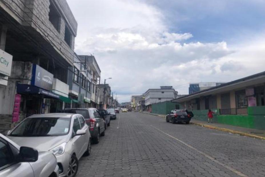 Casa en Guamaní, calle Francisco Campos