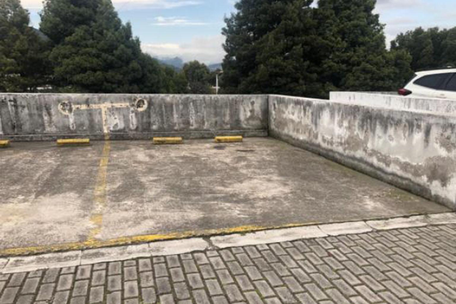 Casa en Guamaní, calle Francisco Campos