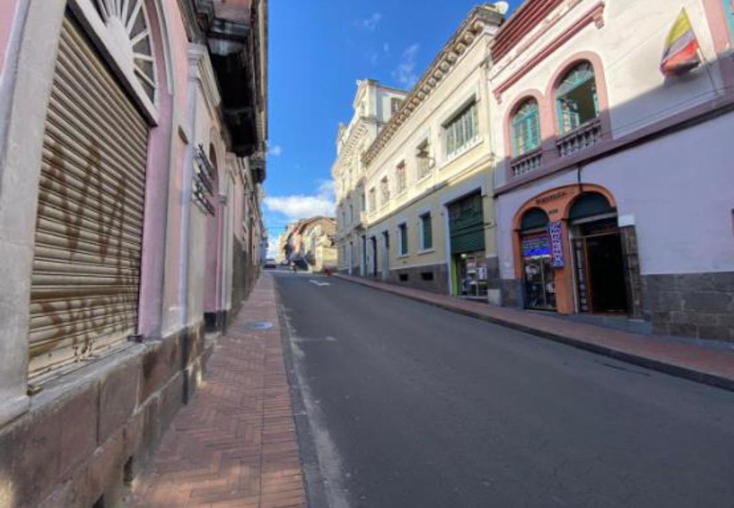 Edificio Comercial en Santa Bárbara 