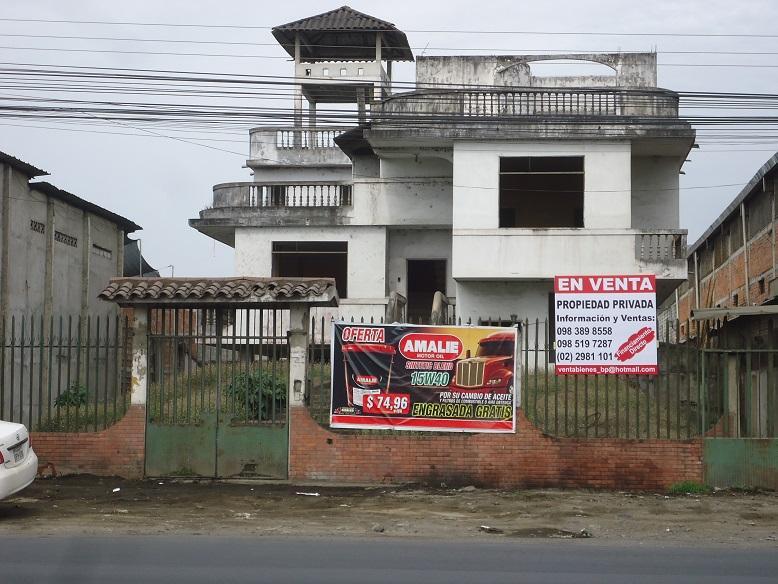 Terreno y edificación