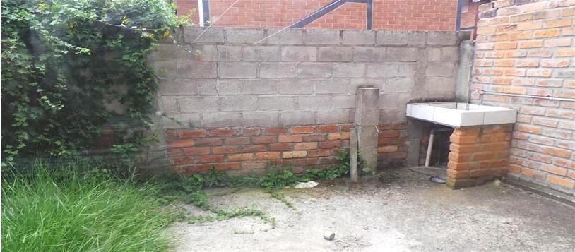 Casa de 3 Niveles en Urbanización Privada – Espacio, Seguridad y Confort en Cuenca