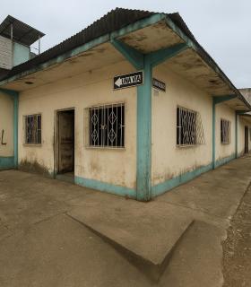 Casa Bifamiliar en Venta – Esquinera en Ventanas, Los Ríos