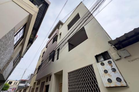 Casa Multifamiliar en el Centro de Portoviejo, Manabí