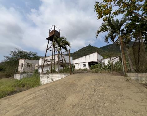 Venta de Terreno Rural en Montecristi