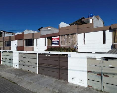 Casa En Venta, Aplica Crédito Vip 4.87%, Sector Huertos Familiares Azaya, Ibarra