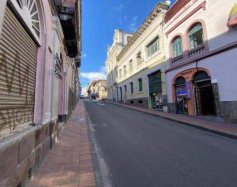 Edificio Comercial en Santa Bárbara 