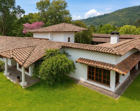 Casa / Villa Familiar en Lumbisí
