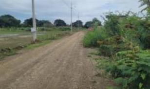 Terreno en  la Calle Tercera Longitudinal, Sector Lotización Sara Cavero El Oro . Santa Rosa 200 m2