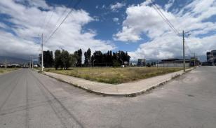 Terreno en venta en Urb. Business Center, Riobamba