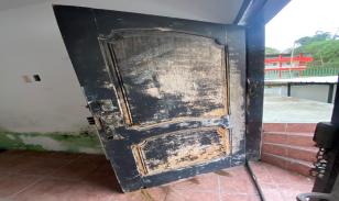 Vivienda Y Terreno Lote 15 En La Coop. De Vivienda Ciudad Nueva, Santo Domingo