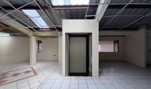 Galpón y Bodega de 340,40m2 Parroquia Chimbacalle En Los Andes